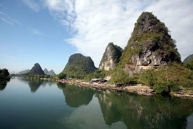 1 Day Li River Cruise from Guilin to Yangshuo with Private Guide & Driver - Arrive Yangshuo around 2 pm, then switch gears to strolling