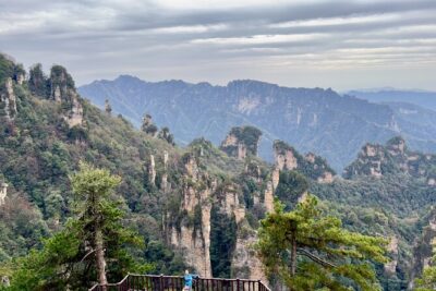 1-Day Private Zhangjiajie Tour to Avatar Mountain & Glass Bridge - Price and value: what $129 really buys you
