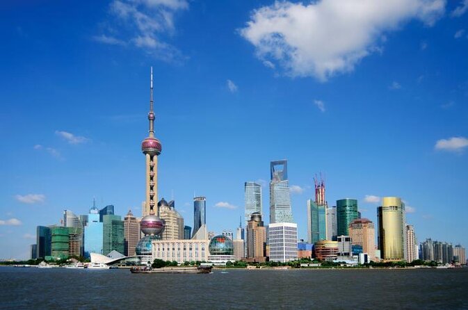 Arrival Transfer by High-Speed Maglev Train: Shanghai Pudong International Airport to Hotel - The Shanghai Maglev ride: 32 km at speed, with a reality check on top numbers