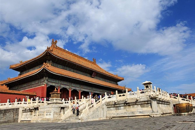 Beijing Classic Full-Day Tour including the Forbidden City, Tiananmen Square, Summer Palace and Temple of Heaven - Early hotel pickup and the ride between Beijing’s must-sees