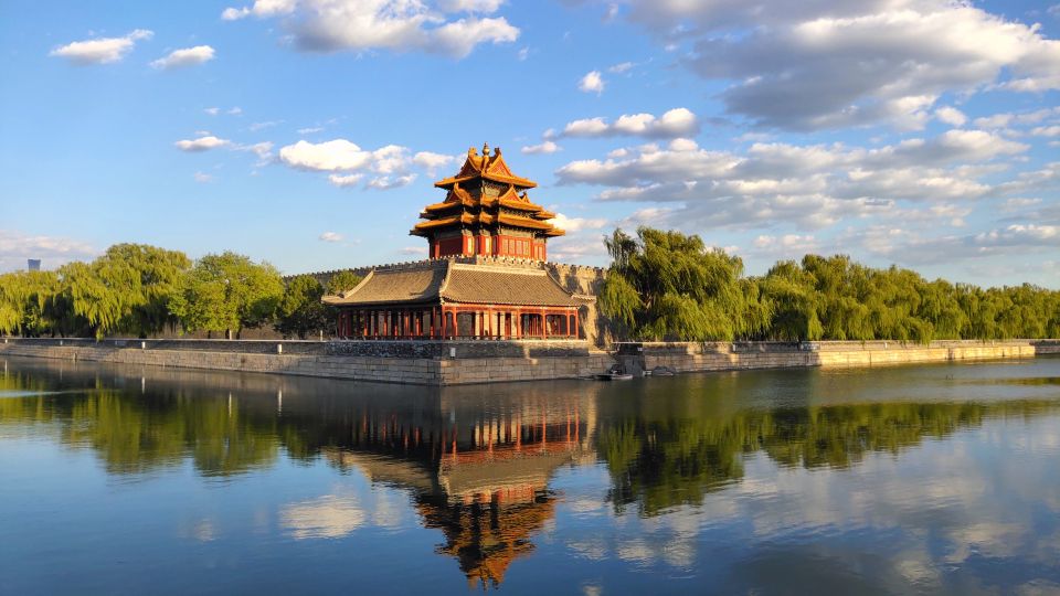 Beijing: Forbidden City Tour(Group/Private)-Tickets Included - West chamber courtyards and the small scale that makes it real