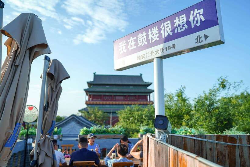 Beijing: Hidden Gems Guided Food Tour with Beer and Tastings - Spring pancakes: your Year of the family wrap (even outside CNY)