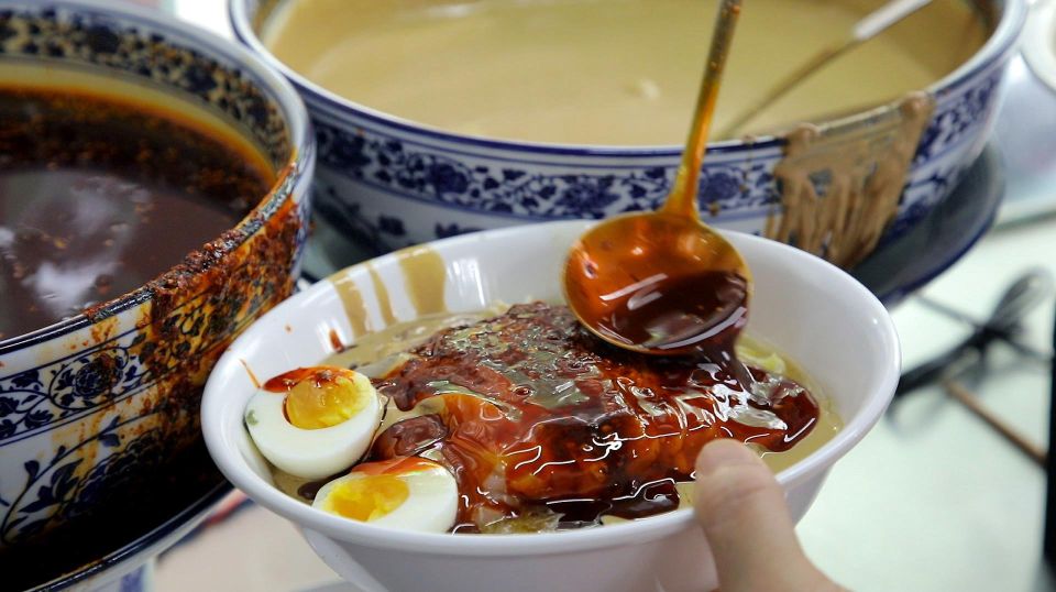 Beijing: Hutong Culinary Walking Tour with 15+ Tastings - Key things to know before you go