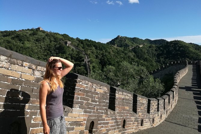 Beijing Layover Tour to Mutianyu Great Wall with English Speaking Guide - Mutianyu Great Wall: Why This Section Works for Short Time
