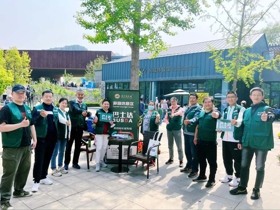 Beijing: Mutianyu Great Wall & Summer Palace Day Tour - East vs West: How to Pick Your Wall Route