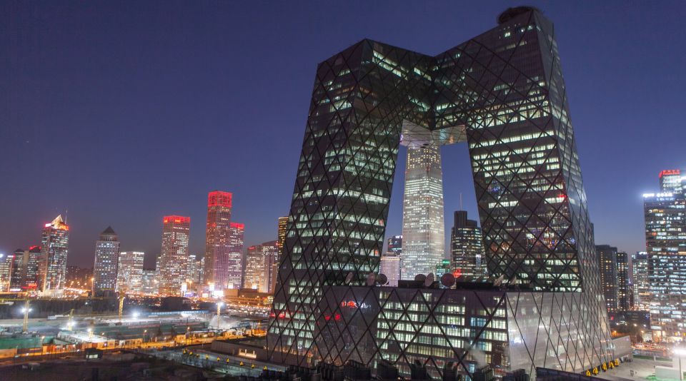 Beijing: Private Sightseeing Nighttime Tour with Transfer - Jingshan Hill and the Forbidden City View Axis