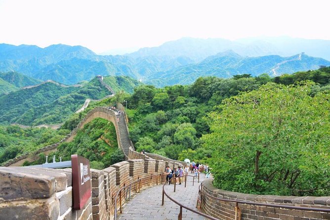 Beijing Private Transfer: Badaling Great Wall with VIP Past Pass - Upgrade Option: When a Private Guide Makes the Wall Click