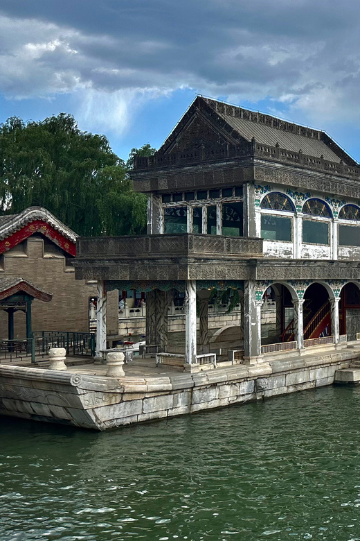 Beijing: Summer Palace Private Tour with Optional Activities - What guides do best here: faster understanding and better questions