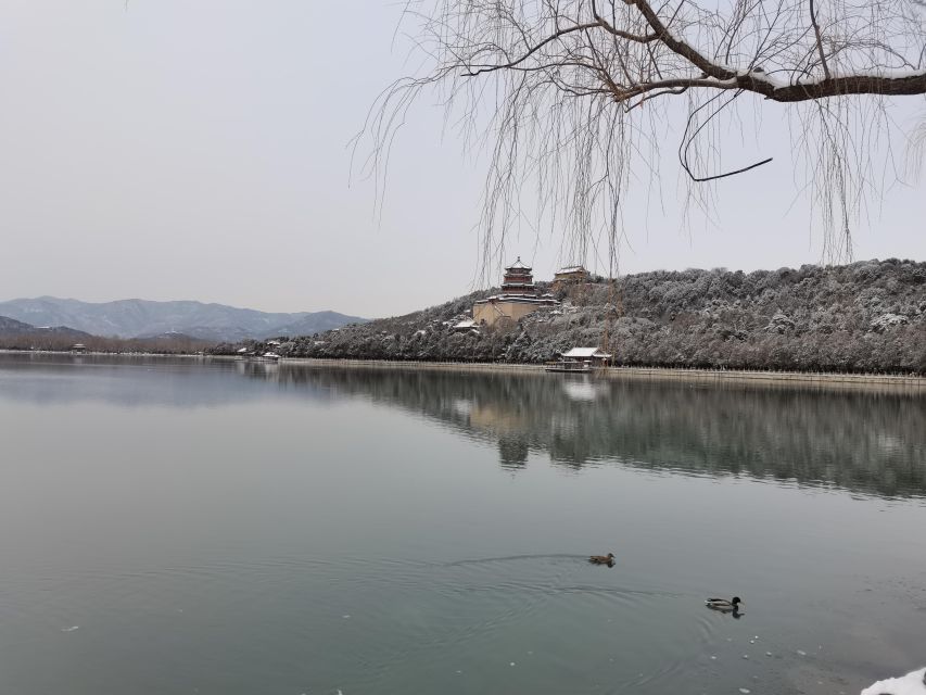 Beijing: The Temple of Heaven or Summer Palace Entry Ticket - QR-Code Entry in Beijing: Fast, Simple, and Easy to Mess Up