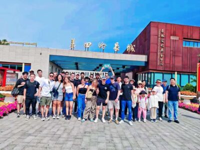 Beijing:Mutianyu Great Wall Bus Tour 7/8/9/10/13/13:30/15:30 - Your BusDa Transport: Simple, Air-Conditioned, and Schedule-Friendly