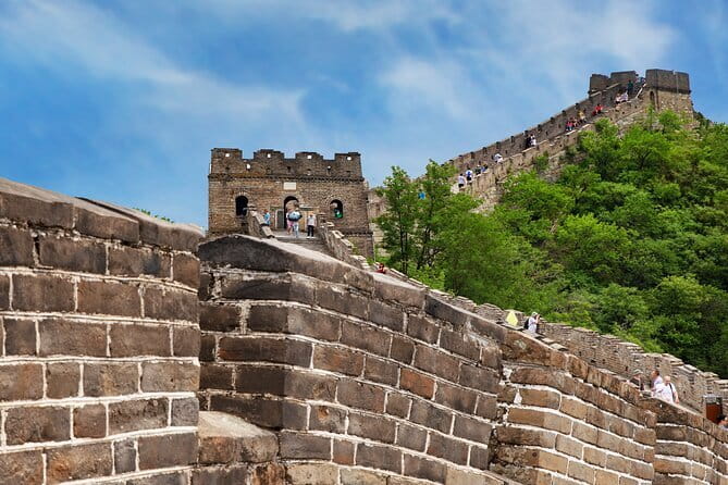 BusDa-Mutianyu Great Wall Sightseeing Full-day Bus Tours - Cable Car and Toboggan Options (and When They Make Sense)