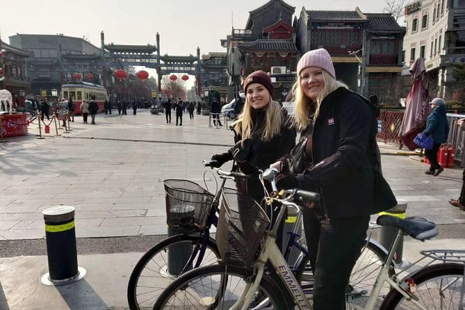 BusDa-Mutianyu Great Wall Sightseeing Full-day Bus Tours - Lunch, Breaks, and Keeping Your Energy Up