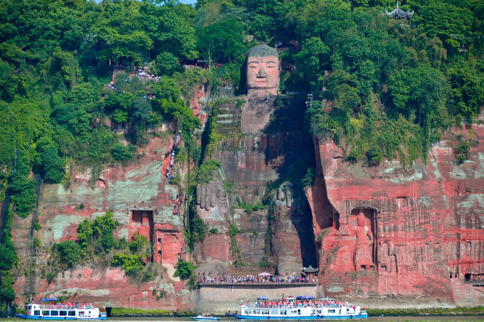 Chengdu: Leshan Buddha Optional Tours w/ Transfer or Guide - Panda Base before Leshan: morning timing that actually helps