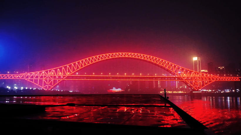 Chongqing: Two Rivers Night Cruise- Yangtze & Jialing Rivers - Seating vs Standing: What Actually Gets You the Best Photos