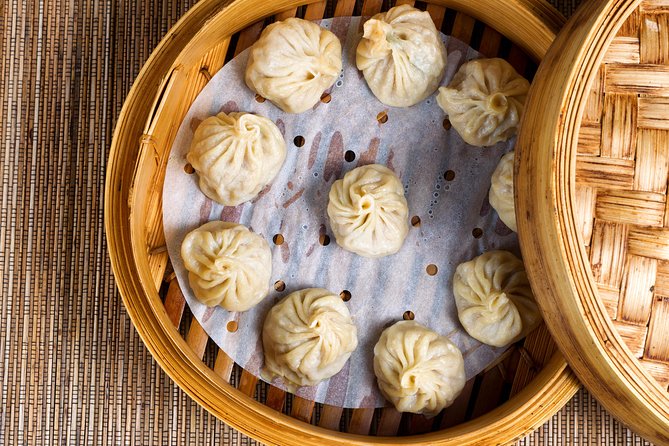 Eat Like A Local: Shanghai Night Food Tour - Why a 6pm Night Crawl Works So Well in Shanghai