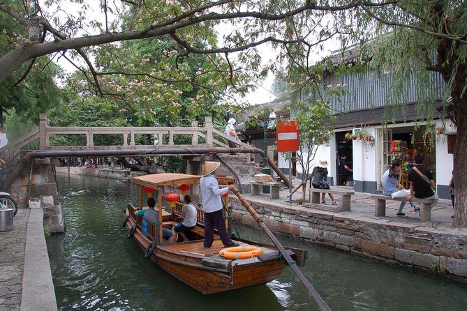From Shanghai: Zhujiajiao Water Town Private Tour with Boat Ride - Kezhi Garden and the Temple Visit: Included Stops That Matter