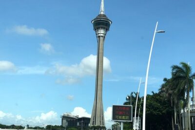 Full- Day Macau Tour from Hong Kong via HZM Bridge - Kum Iam bronze statue at Waterfront Park: quick, meaningful, and easy