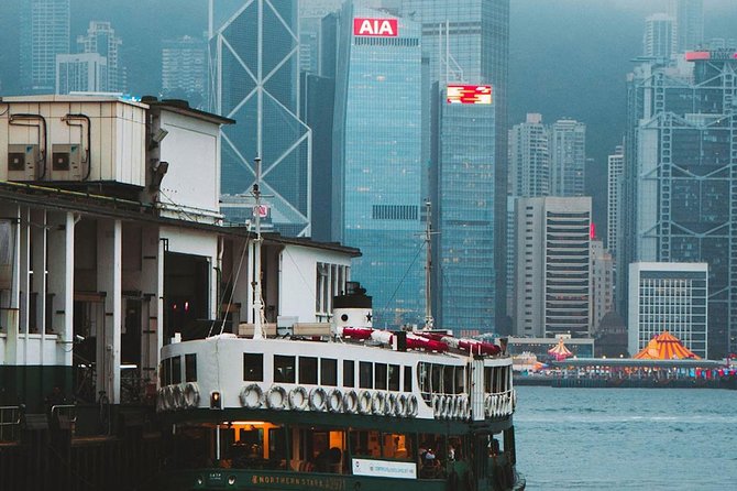 Full-Day Private Customized Walking Tour of Hong Kong - Central, Mid-Levels Escalator, Tai Kwun, and Hong Kong Park