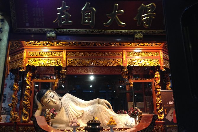 Full-Day Private Guided Tour of Shanghai - Confucius Temple Area and Old Town Time: Learn Without Turning It Into a Lecture