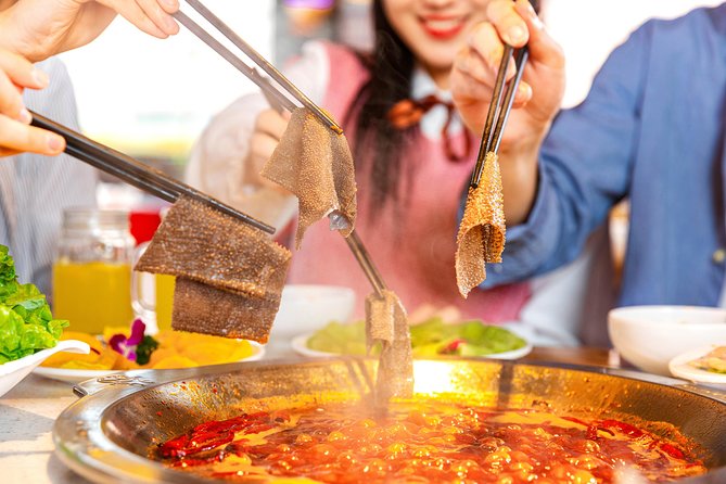 Half-Day Chengdu Back Alley Foodie Tour - Drinks and chili reality check: how to plan your spice level