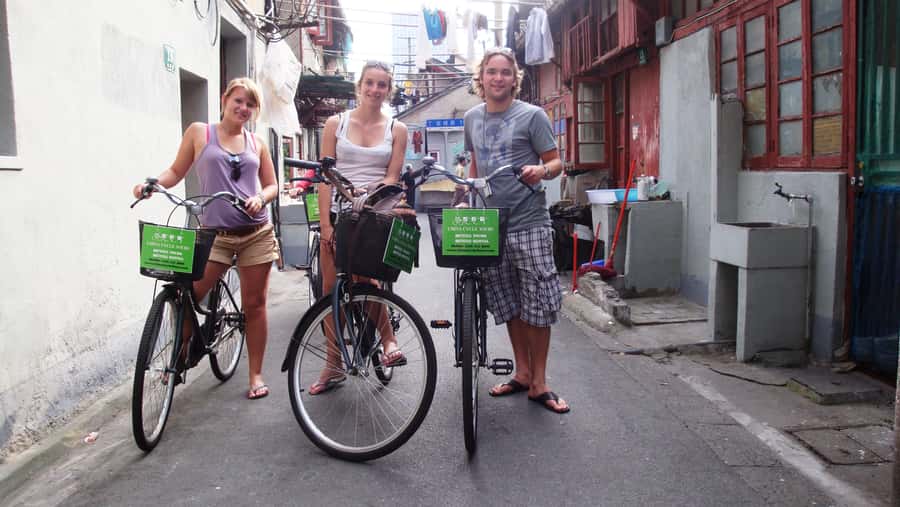 Half-Day Old Shanghai Small Group Bike Tour (Day & Night) - Antique Market and Local-Style Stops