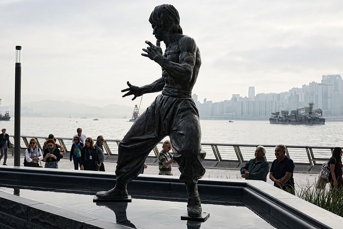 Half-Day Private Custom Tour of Hong Kong - Hong Kong Island: Sheung Wan to Central, with temples and street shopping