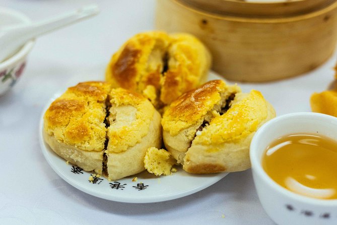 Highlights & Hidden Gems With Locals: Best of Hong Kong Private Tour - PMQ and the design hub angle: what modern Hong Kong does with old spaces