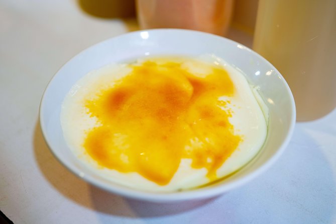 Hong Kong Food Tour: Sham Shui Po District - Breakfast and Brunch Included: Eating Enough to Start Your Day