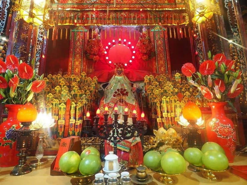 Hong Kong: Lantau VIP Priority Cable Car, Big Buddha & Tai O - Vegetarian Lunch at Po Lin: Good Food, Tight Timing