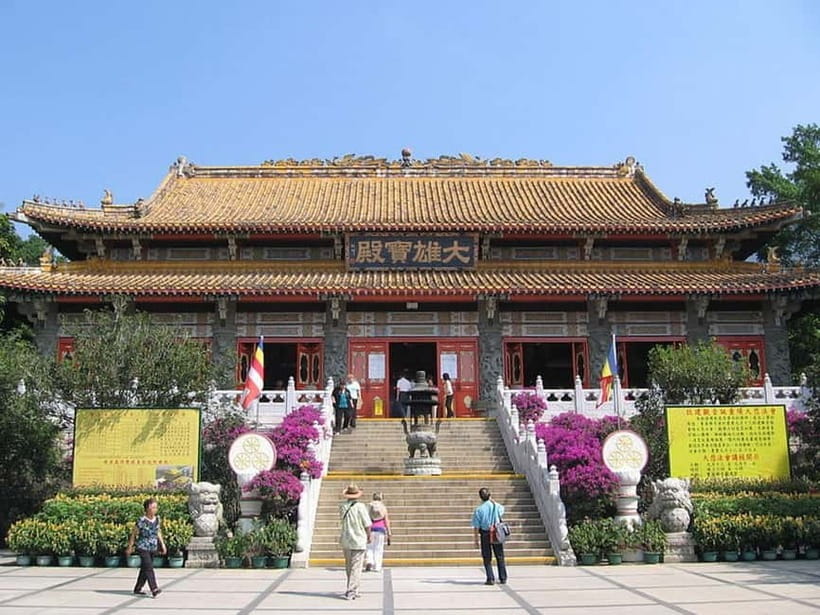 Hong Kong: Lantau VIP Priority Cable Car, Big Buddha & Tai O - The Guide Makes the Day: Paulina, Ricky, Simon, and More