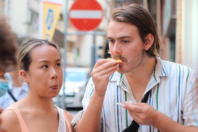 Hong Kong Street Food Tour with Locals - Dim Sum, Wonton & more - FAQ