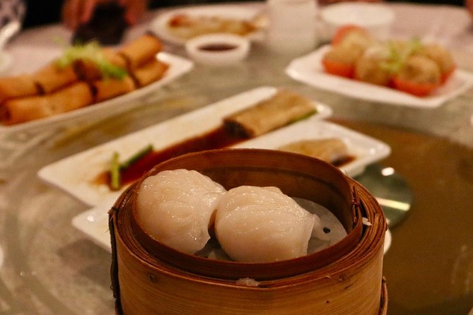 Hong Kong's Tin Hau Hidden Eats Food Tour with 7+ Local Tastings - Meeting at Tin Hau and the 3-hour walking rhythm