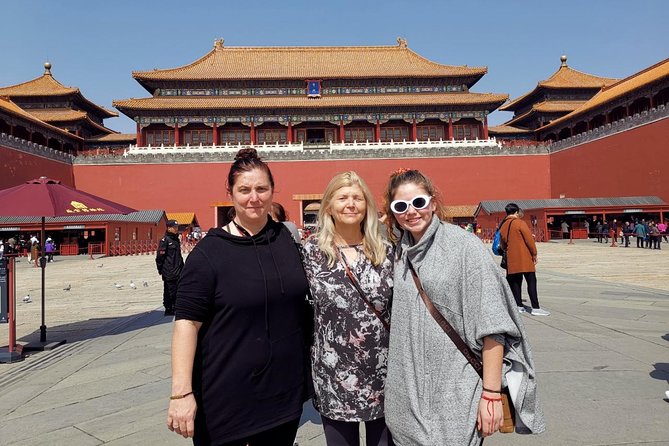 Mini Group Discovery Forbidden City Tour with Hotel Pickup option - Guide quality: why names like Sofia, Marco, and Lucy matter