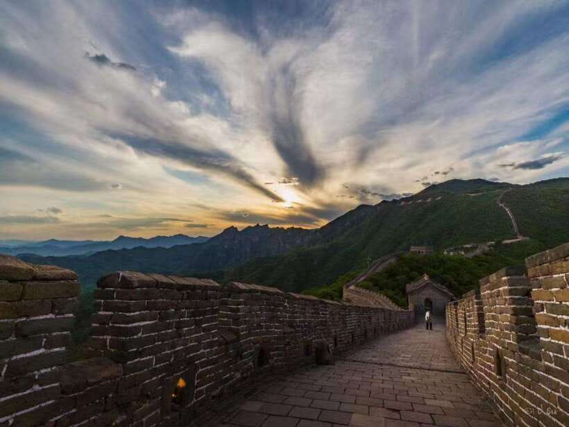 Mutianyu Great Wall Bus, Departure 8/9/10am, Return 3/4/5pm - 5 hours at Mutianyu: self-guided time with real room to breathe