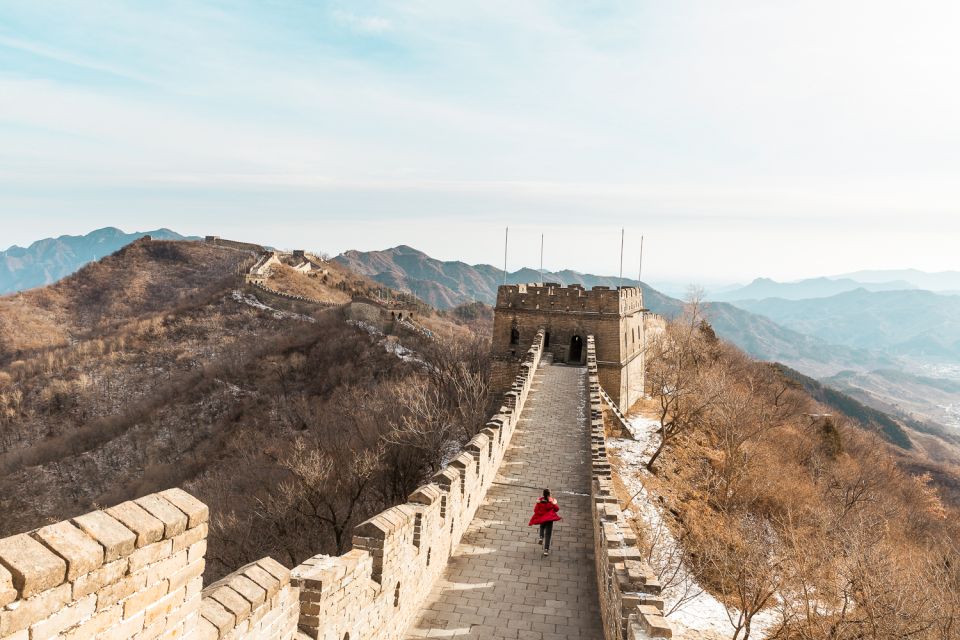 Mutianyu Great Wall Bus Group Tour - Guide coverage and what you should expect in English