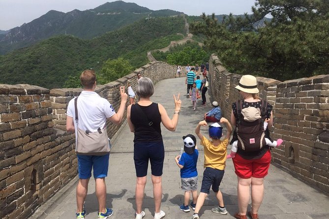 Private Mutianyu Great Wall Day Tour From Beijing City/Airport - Lunch at a local Chinese restaurant: fuel without fuss