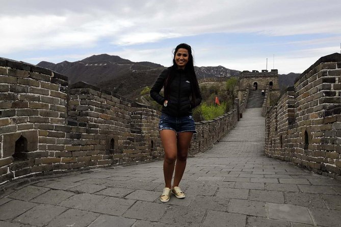 Private Mutianyu Great Wall Trip with English-Speaking Driver - Getting to Mutianyu: Tickets, Shuttle, and Finding Your Starting Point