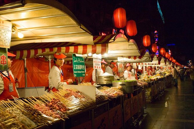 Private Night Tour: Discover Beijing in Bustling Lights - Tiananmen Square, Mao Memorial Hall, and Forbidden City viewpoints lit up
