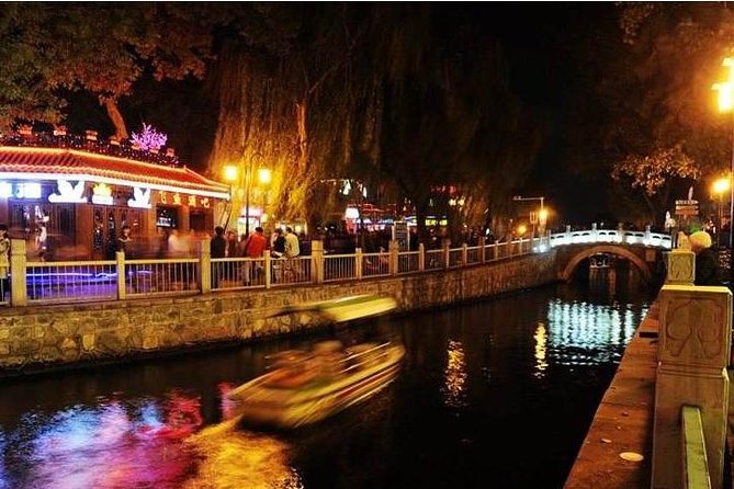 Private Night Tour: Discover Beijing in Bustling Lights - Price value check: is $88 per person a smart spend?