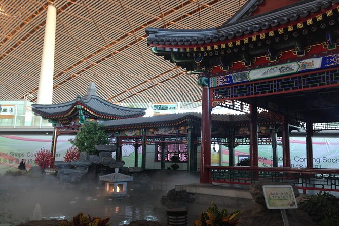 Private Round Way Transfers: Beijing INTL Airport (PEK & PKX) - The ride itself: cars, driving style, comfort, and smell risk