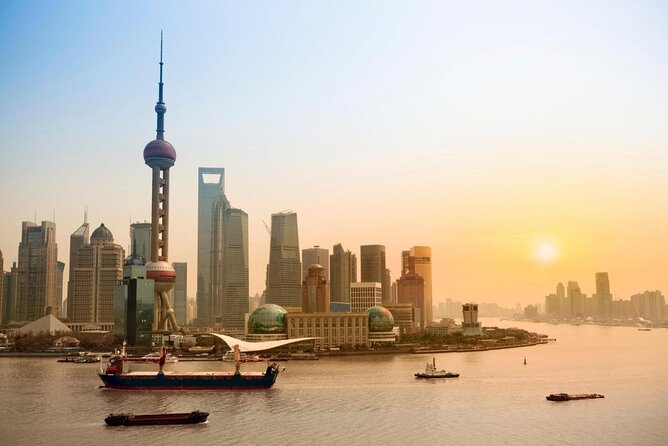 Private Shanghai Evening Street Food Walking and Cruise Tour - Key points before you go