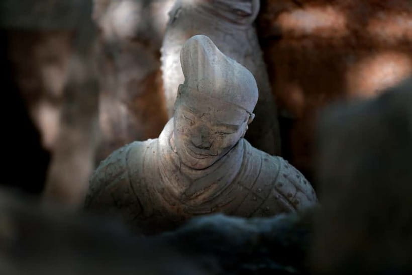 Private Terracotta Army 5-Hour Tour with Options - Photo stops and the reality of crowds