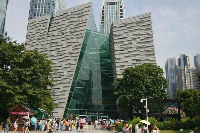 Reputable Private Guangzhou Tour Guide Service by Xaq - Lychee Bay: Qilou buildings and old Xiguan streets