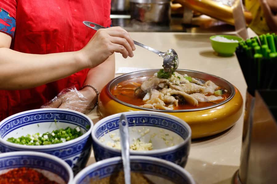 Shanghai: 3-Hour Local Food Tasting Tour - Huaihai Road’s restaurant lineup: Shanghai classics in a smart order