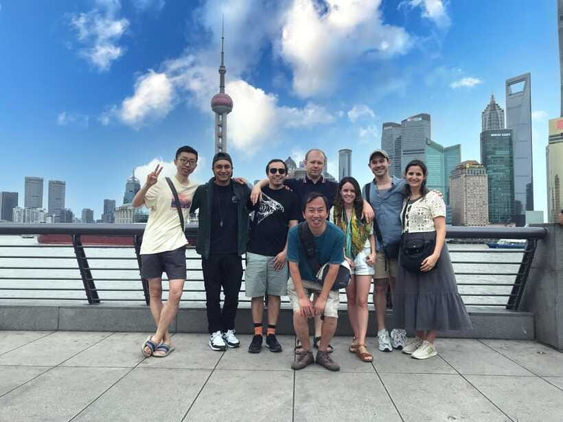 Shanghai Highlights Walking Tour With A Real Local-Tip Based - The Bund waterfront: Wall Street of Asia and the trade era