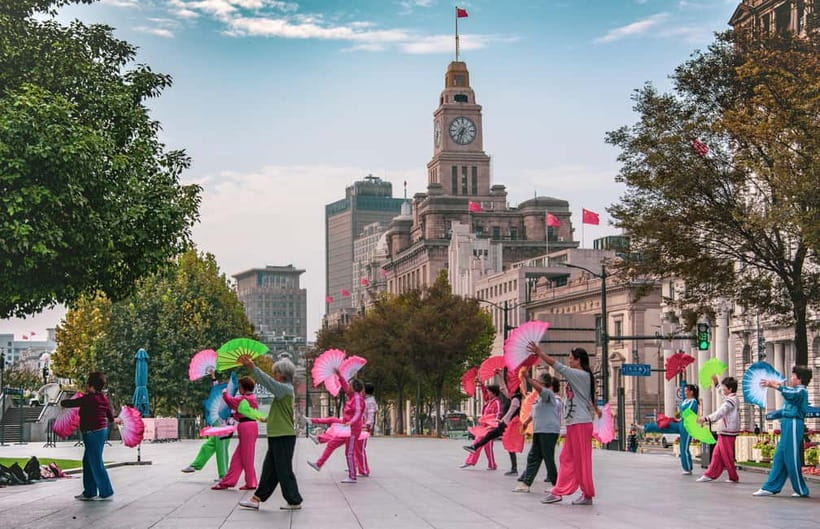 Shanghai Highlights Walking Tour With A Real Local - Getting Shanghai’s timeline from the Bund Promenade
