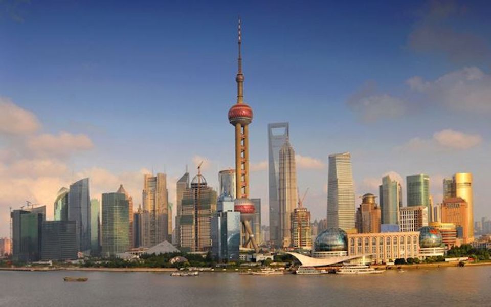 Shanghai: Hop-on Hop-off Bus Ticket and Optional Attractions - Entering People’s Square and Nanjing Road: The City Tour Backbone