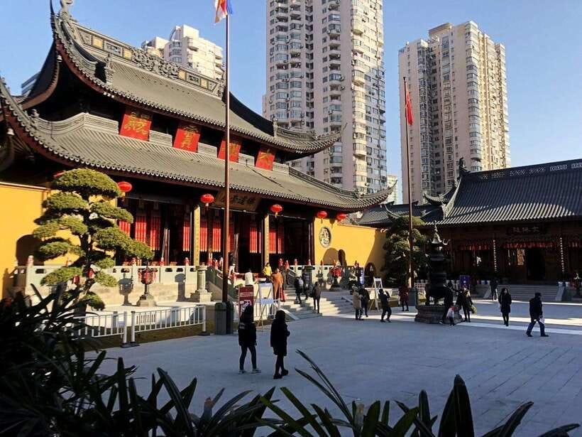 Shanghai One Day City Private Tour by German-Speaking Guide - Jade Buddha Temple: calm interiors and religious details you’ll understand faster with a guide