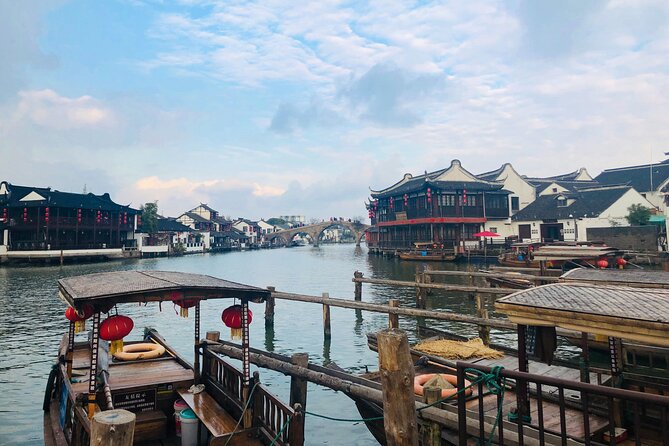 Shanghai Private Tour: Zhujiajiao Water Town and Boat Ride - Guide Highlights From Real Names: Kalvin, Snow, Caroline, and More