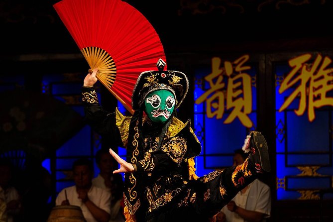 Sichuan Culture Opera Show in Chengdu - The language barrier: how to enjoy the opera parts anyway